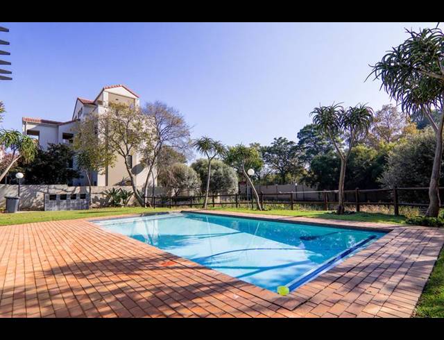 1 BEDROOM APARTMENT FOR SALE IN PAULSHOF